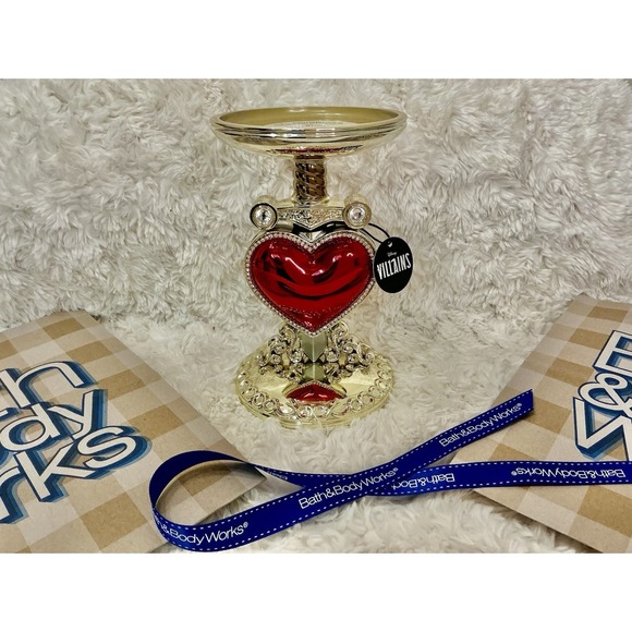 Bath & Body Works Other - Bath & Body Works Disney Villains Evil Queen Heart 3Wick Candle Holder‎ Rare HTF